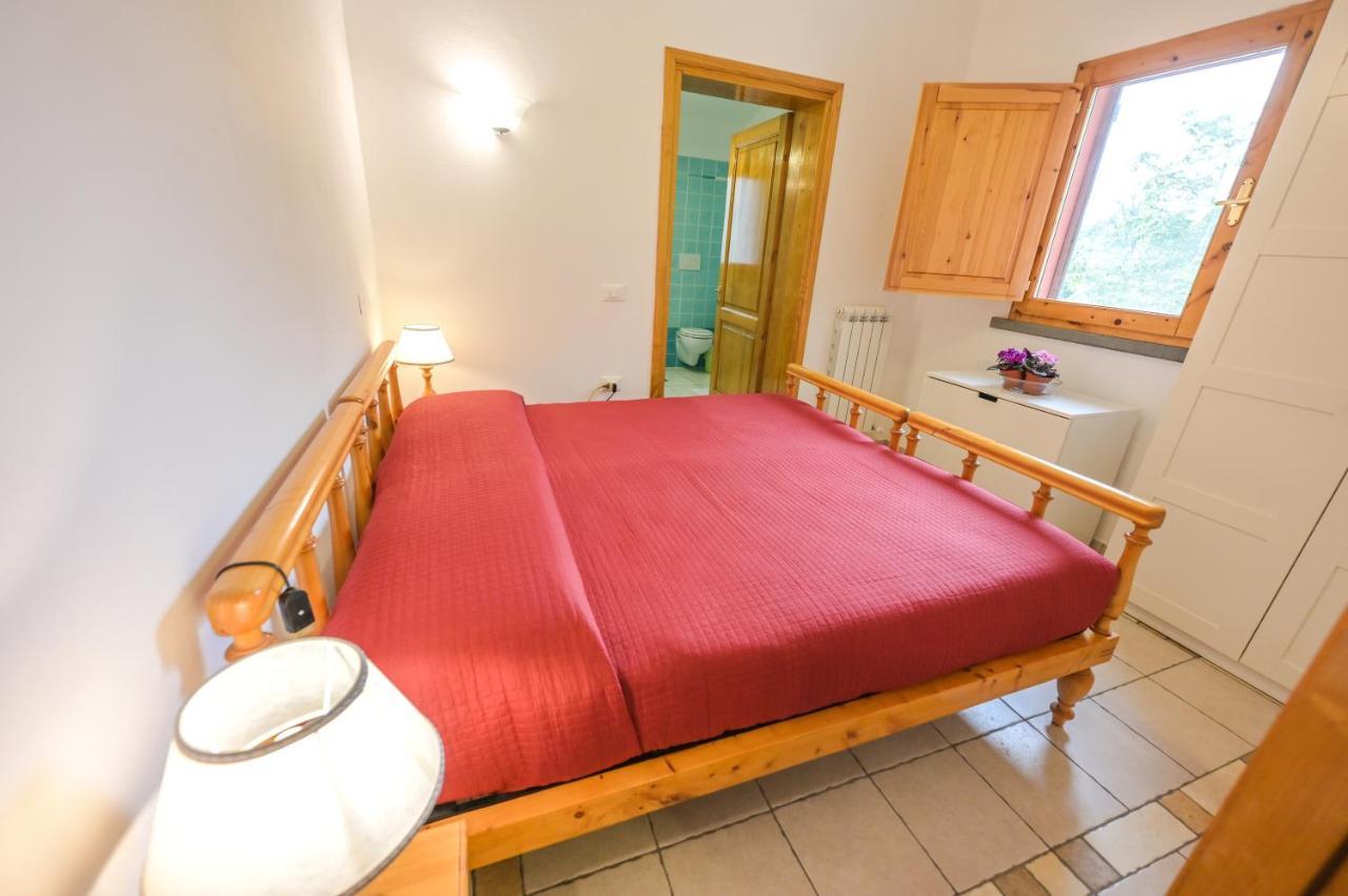 Agriturismo Poggio Al Pino Montelupo Fiorentino Eksteriør billede