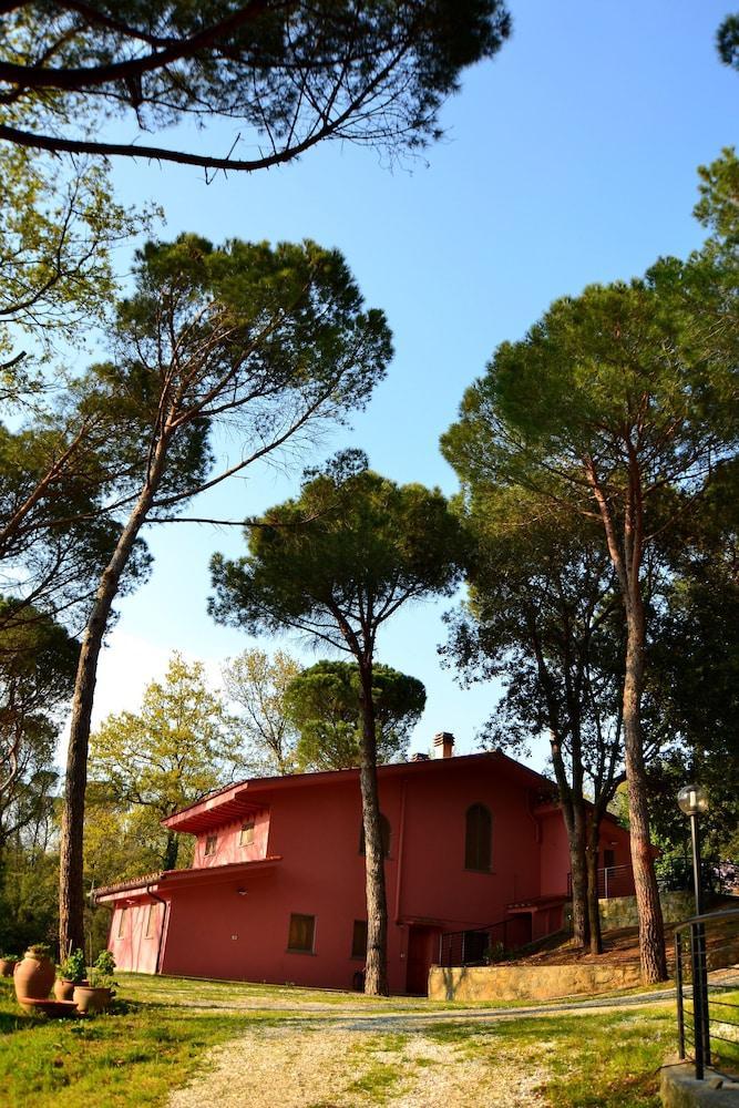 Agriturismo Poggio Al Pino Montelupo Fiorentino Eksteriør billede