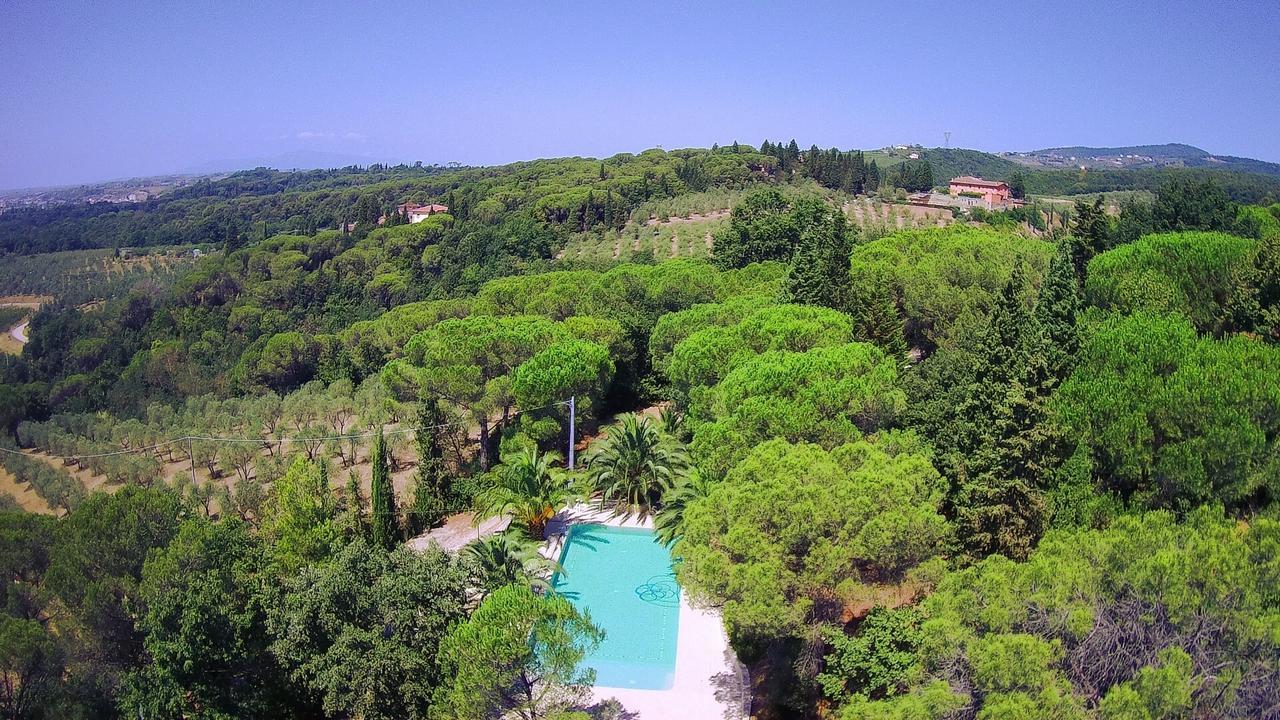 Agriturismo Poggio Al Pino Montelupo Fiorentino Eksteriør billede