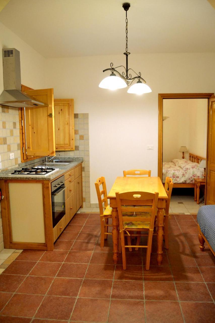 Agriturismo Poggio Al Pino Montelupo Fiorentino Eksteriør billede
